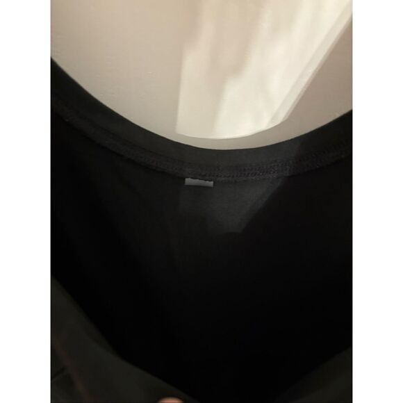 Vuori Lux At Ease Jumpsuit Small Black Full Length Scoop Neck Pockets VW458 - Picture 4 of 6